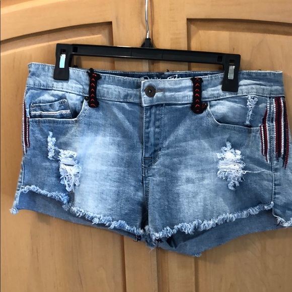 Indigo Rein Jean Shorts - Picture 1 of 2